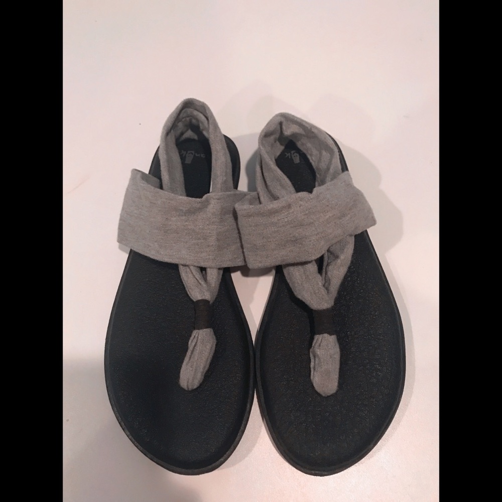 SANUK Yoga Mat Sandals Size 9